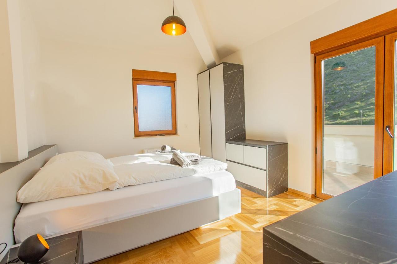 Exclusive Penthouse Old Town With Sauna And Jacuzzi Мостар Екстериор снимка